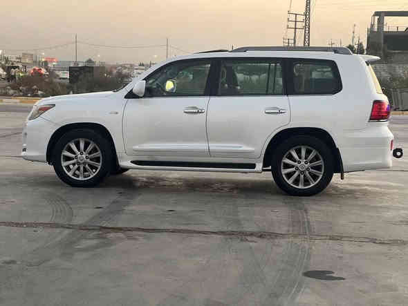 لكزز ٢٠١١ كفاله عامه حتى رصعه مابيها شرط السونار رقم اربيل تحويل بريم فول اعلى فئه داخل احمر معروف مواصفات البريم مكينه 5700 كفاله ممفتوحه كير كفاله السياره مكفوله من كلشي وجاهزه ع الاخر مكان السياره صويره واسط السعر 380 وماكو هيج سعر بلنسبه لنضافتها رقمي ***********4
واتساب***********
