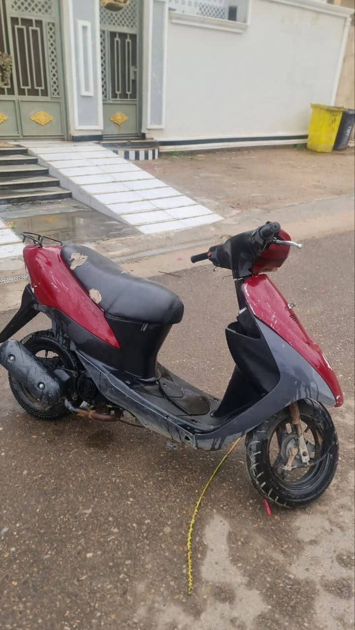 السلام عليكم
دراجة نوع ساسوكي 60
 ا
الدراجة اوراق موجودة مفتوحة مرة وحدة عطلهة عقل فقط و قبل اسبوع  انفتحت و غراض كلة جديد دهن بنزات بريك شغالة سلف و هندر تجي تجيبلهة عقل و تروح الدراجة خير من الله معدل السعر 175وبيهة مجال 
المكان ميسان حي المعلمين القديم يم مطعم جلال📍


**إذا كنت صاحب هذا الإعلان وتريد حذفه لأي سبب، رجاءا أرسل رسالة إلى الدعم الفني**