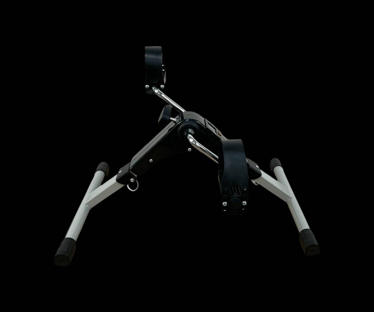 لربات المنزل الي ما يكدرون يتحركون

ولكبار السن لتنشيط الدورة الدموية وعلاج الام الركبة ومفاصل اليدين 🧓🏽👴🏼

و الملزمين بممارسة العلاج الطبيعي

وفرنالكم للتمرين 🔥🔥

دواسة تمرين صغيرة محمولة قابلة للطي

✨ شاشة عرض LCD‏

✨ تتميز لتمرين الساق والذراع تمرينا متخصصًا منخفض التأثير أثناء العلاج الطبيعي

✨ زيادة تدفق الدم أثناء الجلوس لفترة طويله

✨ توفر الدعم المفاصل الركبة وأسفل الساق والوركين

✨ تقلل من خطر المعاناة من آلام المفاصل

✨ تصميم الدواسات مقاوم للانزلاق

✨ يساعد في إنقاص الوزن.

✨ يحتوي شاشة لعرض عدد اللفات او الوقت والسعرات الي حرقتها

✨ يحتوي مستويات حركة لتحكم بقوة البدالات ازا بدنا الحركة تكون سلسة او نبذل جهد اقوى في الحركة
يله شمنتضر 