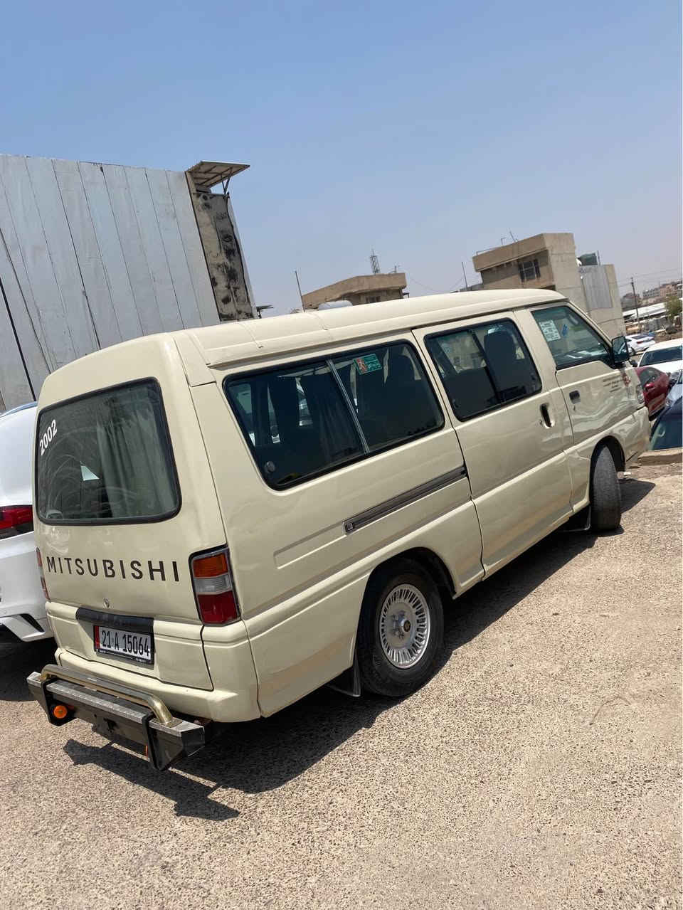 مستەر بۆشی ٢٠٠٢  گێرو مەکینە بەشەرت پێش و دواوە کەپس ..تەبرید دەرگا کارەبایی  بەناوی خۆمە شوين هەولێر *********** أربيل, العراق
