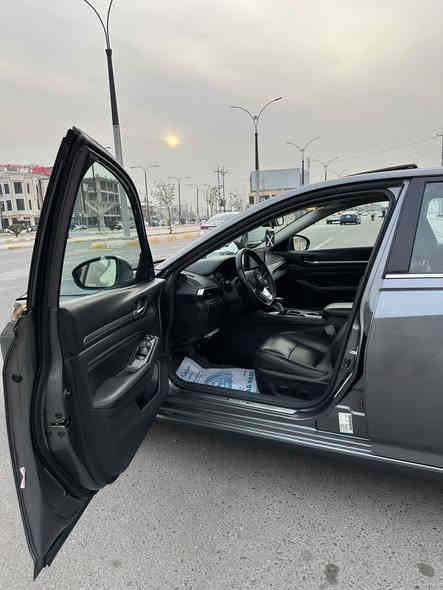 السلام عليكم نيسان التيما 2023فول مواصفات اعلى فئه 
المواصفات :

بصمة / تشغيل عن بعد / ايرباكات / عجلات ألمنيوم قياس 19 / شفتات بل استيرن / لايتات LED / اضاءة نهارية / كاميرا / اشاير بالمرايا / درايف مود / بريك طوارئ /  مقاعد جلدية فاخرة / كشن كهربائي / شاشة كبيرة / قطعتين تبريد / شاحن لاسلكي مع منافذ USB / مثبت سرعة كروز / تحديد مسار /  نظام مراقبة النقطة العمياء / رادار / حساسات 

وبعد خير من الله مواصفات 

🔴 الضرر 3 قطع 

السعر 160$قفل 

العنوان : الانبار 

التواصل. ***********
