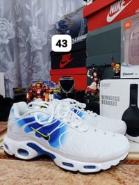 بضاعة أوربية • DHL • توصيل لكل العراق