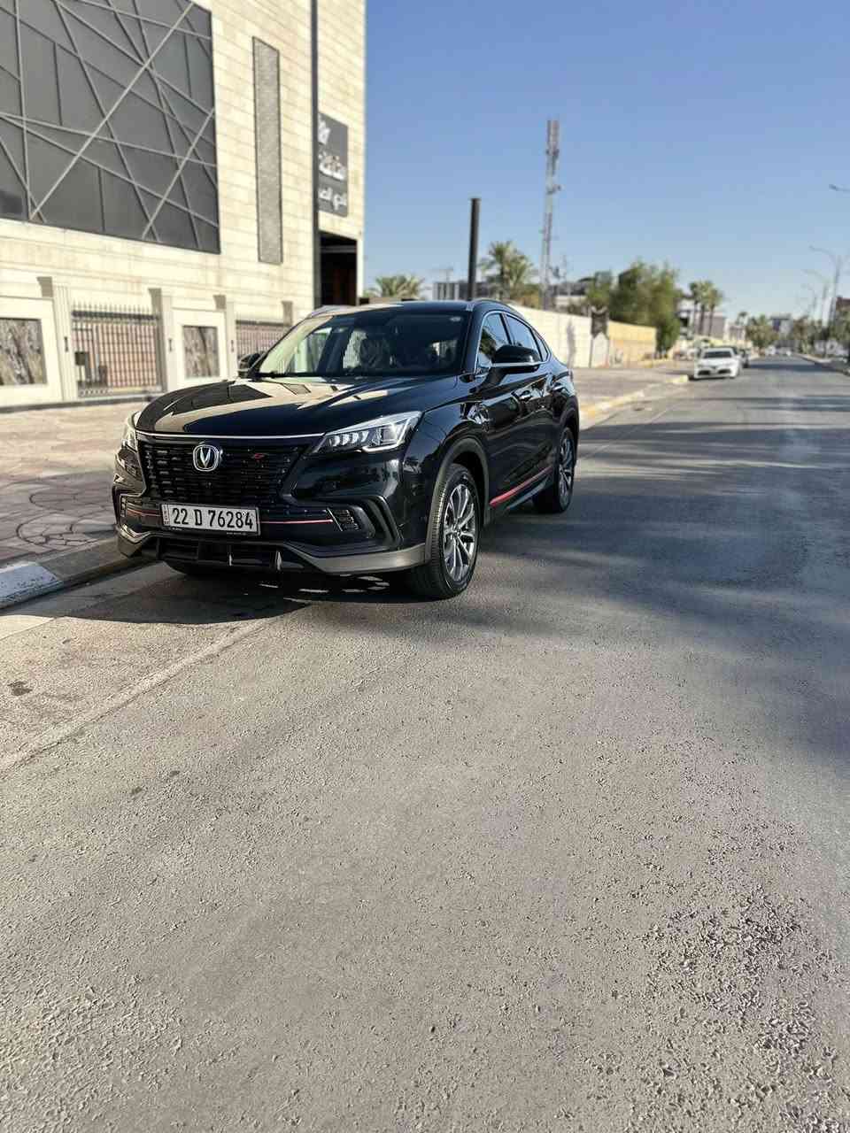 السلام عليكم 
للبيع شانچان CS85 موديل 2022
فول السياره بنوراما كشنات جلد كهرباء  تدفئه 
تبريد رادارات امامي وجانبي وكامرات 360 
تشغيل عن بعد وعليها تغليف PPF
وباقي المواصفات معروفه 
كير مكينه صدر تبريد مكفول بدون نقص السياره
رقم اربيل تريد تحويل او وكاله 
بيها فقط جوه الرقم الخلفي صبغ ع كد شبر 
والباقي مكفول مكاني بغداد المنصور 
السعر ١٥٧ ورقه وبيها مجال 
***********
