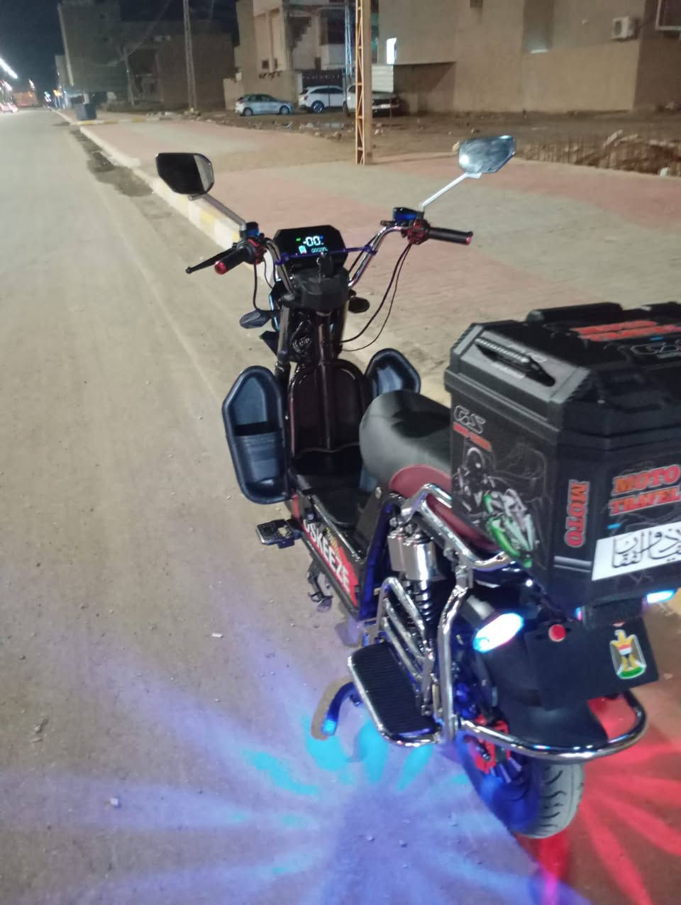 موطور شحن للبيع نوع سيزوكي 
موديل 2025
بطاريات5 يقرن فول  جدد موديل2026
دراجه كامله على الفحص جديدة ونضيفه ما عايزها لو برغي كامله سرعه 99
سعر 550بيها مجال قليل 
المكان الرمادي التأميم 
للأستفسار ***********
