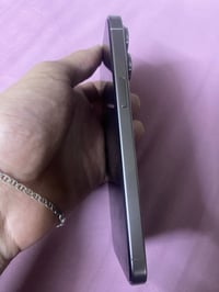 15 برو ماكس ضغط ممفتوح بطارية 🔋 84 ذاكرة 256 نضافة كدامكم السعر 950 وب...
