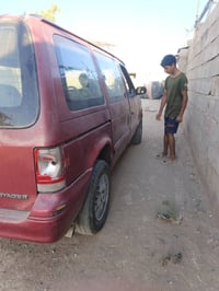 موديل ١٩٩٥ بلاد مكفول من دكة الجاكوج كير ومحرك بلاد  كالوبر ٣٠٠٠ كير ك...