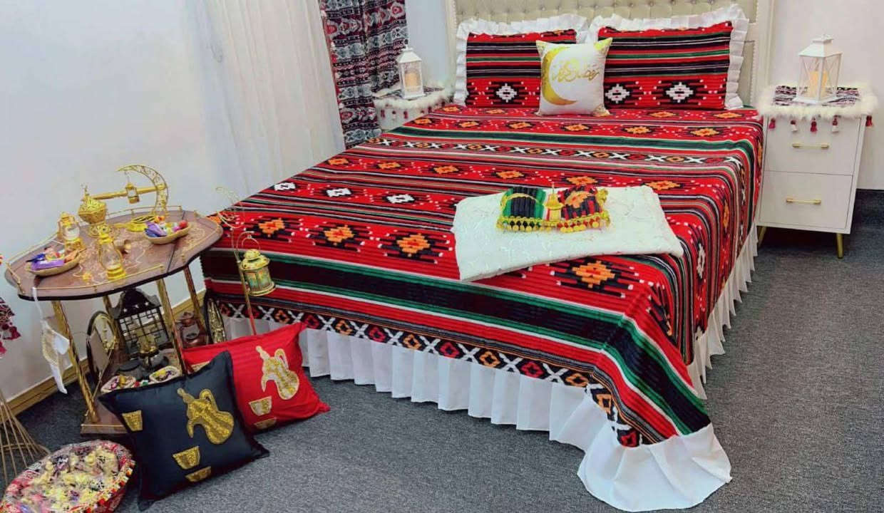 شرشف رمضاني❤️‍🩹
السعر 25الف 
القياس 250×300 سم
شرشف + وجه مخدة 2 + وجه كوشة 1


**إذا كنت صاحب هذا الإعلان وتريد حذفه لأي سبب، رجاءا أرسل رسالة إلى الدعم الفني**