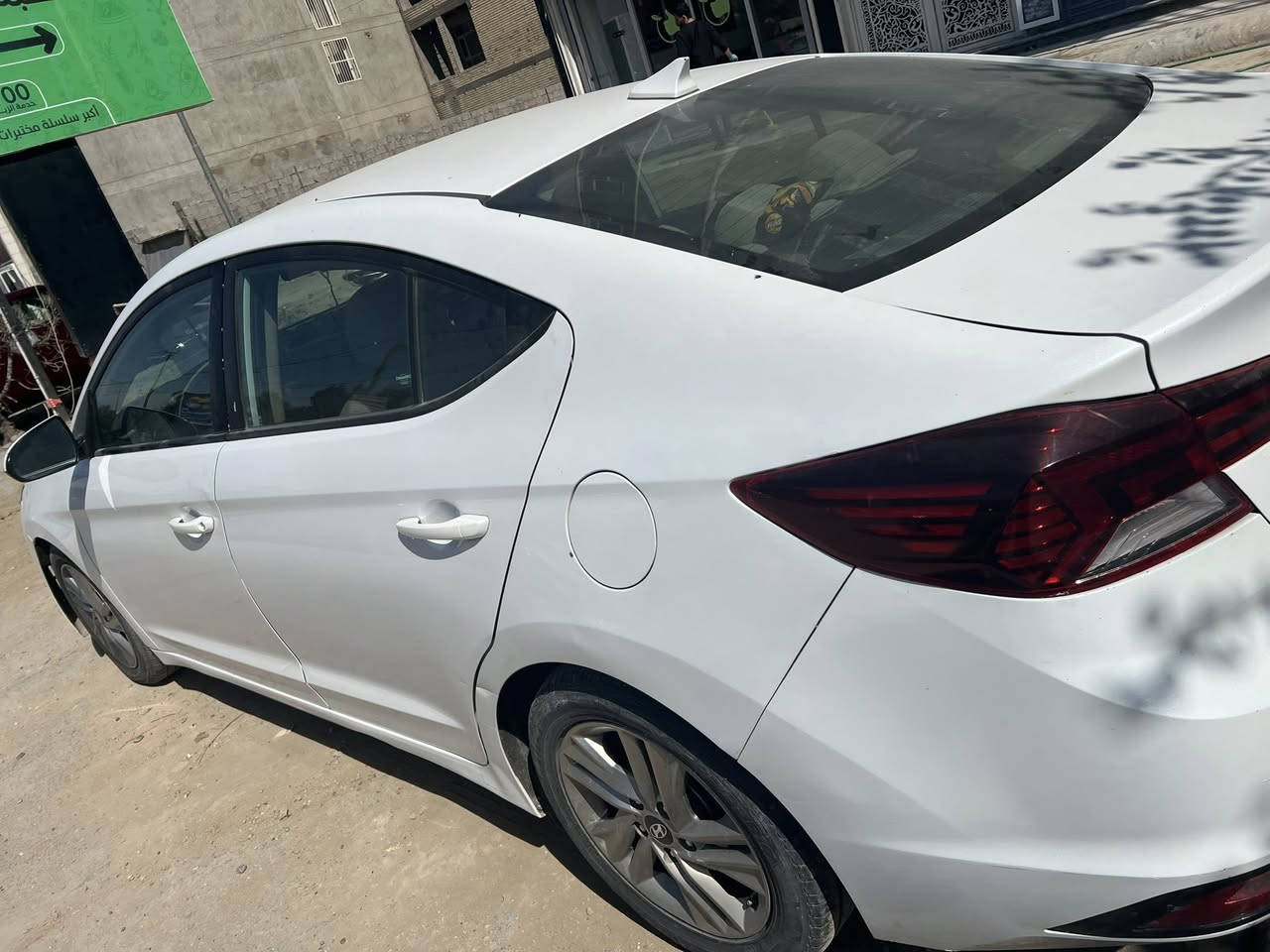 النترا لبيع 2019وارد أمريكي بيه أربع قطع صبغ وتصليح بل الغد الأيسر محرك 200 دوش محرك وكير مكفولات رقم بغداد انكليزي السيارة ماشيه 84  ميل سعره 117 رقم وتساب فقط ***********
