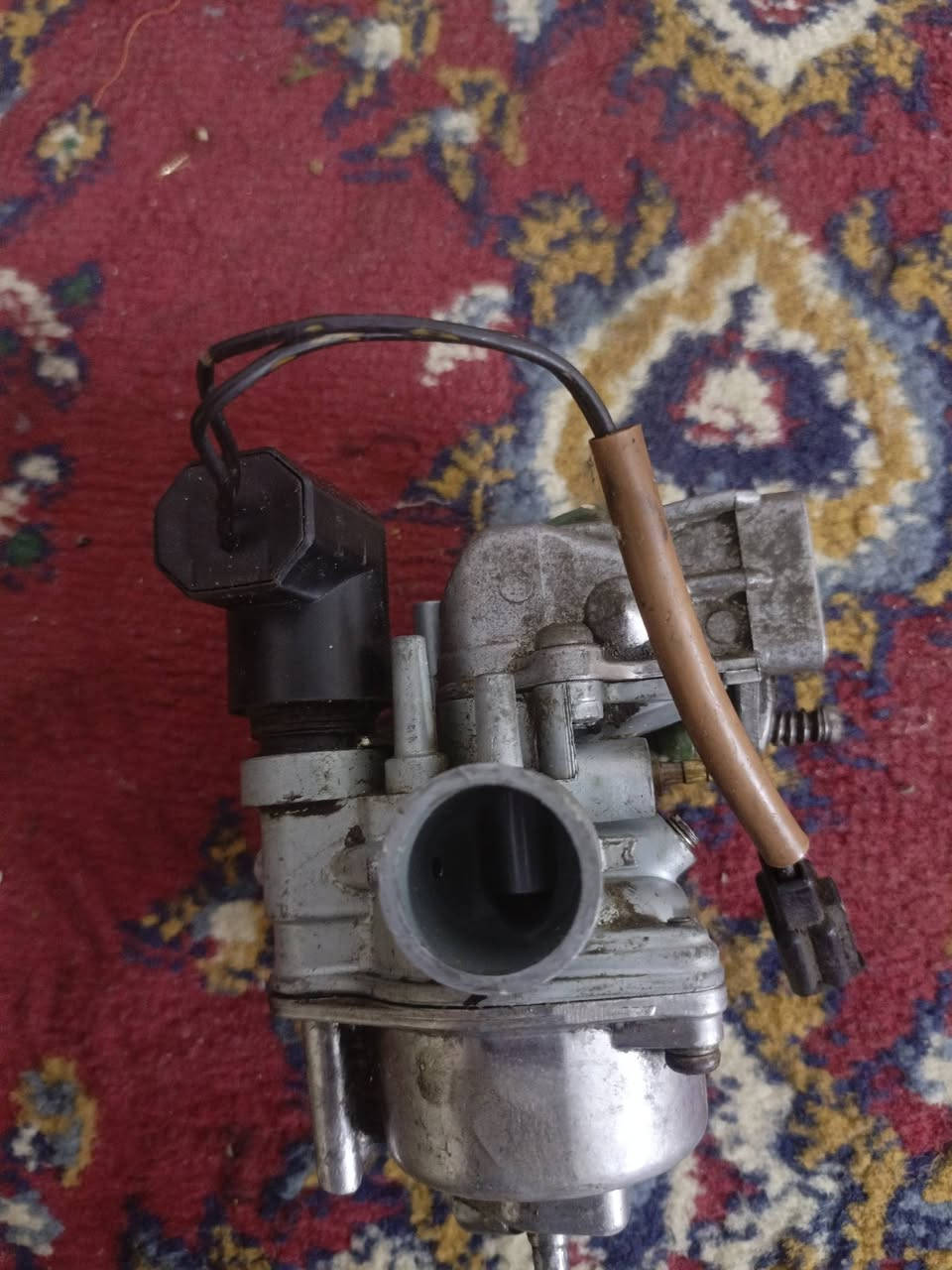 كابريتر مال ٦٠ نضيفة ب١٠ وستان جديد بعدة ممشدود ب٥ مكاني بغداد مدينة الصدر


**إذا كنت صاحب هذا الإعلان وتريد حذفه لأي سبب، رجاءا أرسل رسالة إلى الدعم الفني**