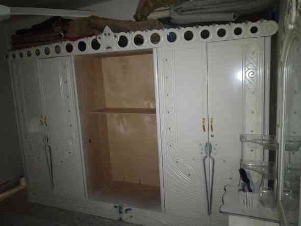 غرفه البيع جديد 600)0775443588
