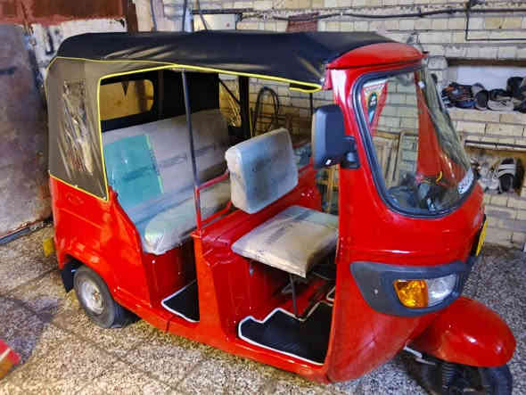 سلام عليكم تكتك موديل 18 محرك 25جديد زيرو دوشمه جديده تكتك خير من الله الله شاهد على كلامي شغل وتتطلع كبل للشغل مكاني بغداد البياع الشرطه الخامسه ***********   سعرها 2750 مليونين وسبعميه وخمسين
