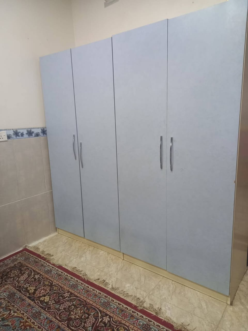 السلام عليكم/ للبيع( جهاز رياضه للجري جديد غير مستخدم + دوشك نفرين + دوشك نفر عدد 3 نفس الموديل + سرير نفر + ميز تواليت  + خزانة بابين عدد 2 ) للإستفسار مراسلت الصفحه الشخصية لطفا


**إذا كنت صاحب هذا الإعلان وتريد حذفه لأي سبب، رجاءا أرسل رسالة إلى الدعم الفني**