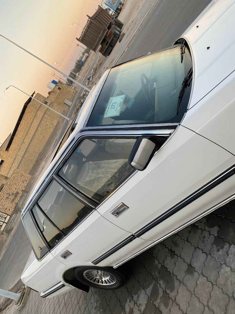 سلام عليكم.                         اللهم صلي على محمد وال محمد 🧿. للبيع.كراون  سوبر موديل 1987خليجيه فول مواصفات كفاله عامه من لضربه وتبديل ولصبق والفتح وضع شركه تخم تأير ويل جديد حداده كهربائيات كلها بلكارتون مكينه بلاده جديده كير اوتوماتيك بلاد سياره جاهزه ومال جناي كل نقص ما بيها سنويه بعد بيها سنه رقم بغداد مميز تحويل ثاني يوم سعر ٧٣وانه خادم مكان بصرة حبيبي الغالي تشوف سياره ماتعجبك اعبر المنشوره بكلمه طيبه استفسار إتصال (***********)
