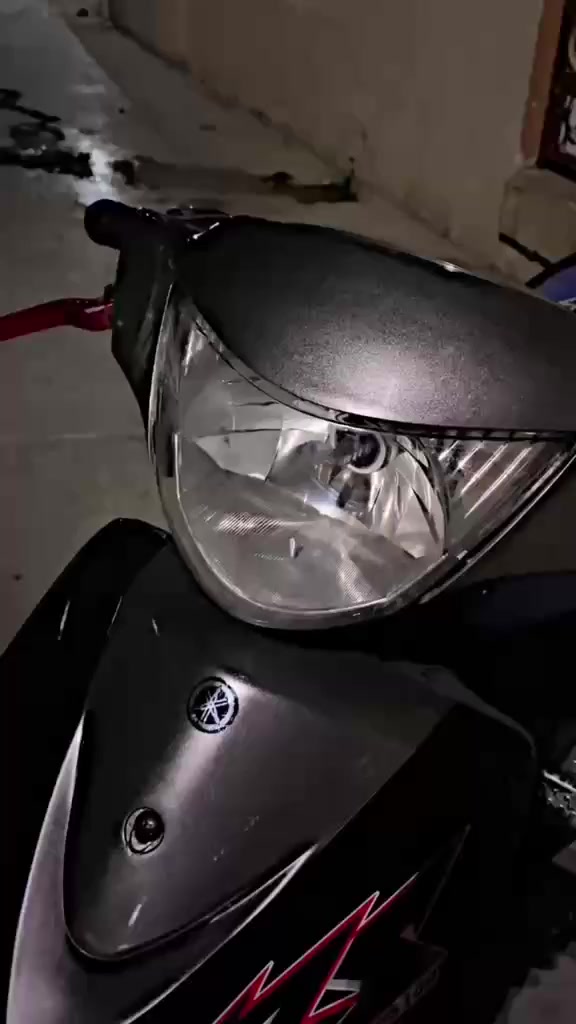 السلام عليكم  عندي ماكس عدله البيع 
الدراجة كاملة 
محرك بلادي 
بوشه 49
صلنصه FM
لايت زينول 
بك لايت شغال 
اشاير شغال 
شاصي فطر واحد مابي 
التواصل:  *********** 📞 ***********
