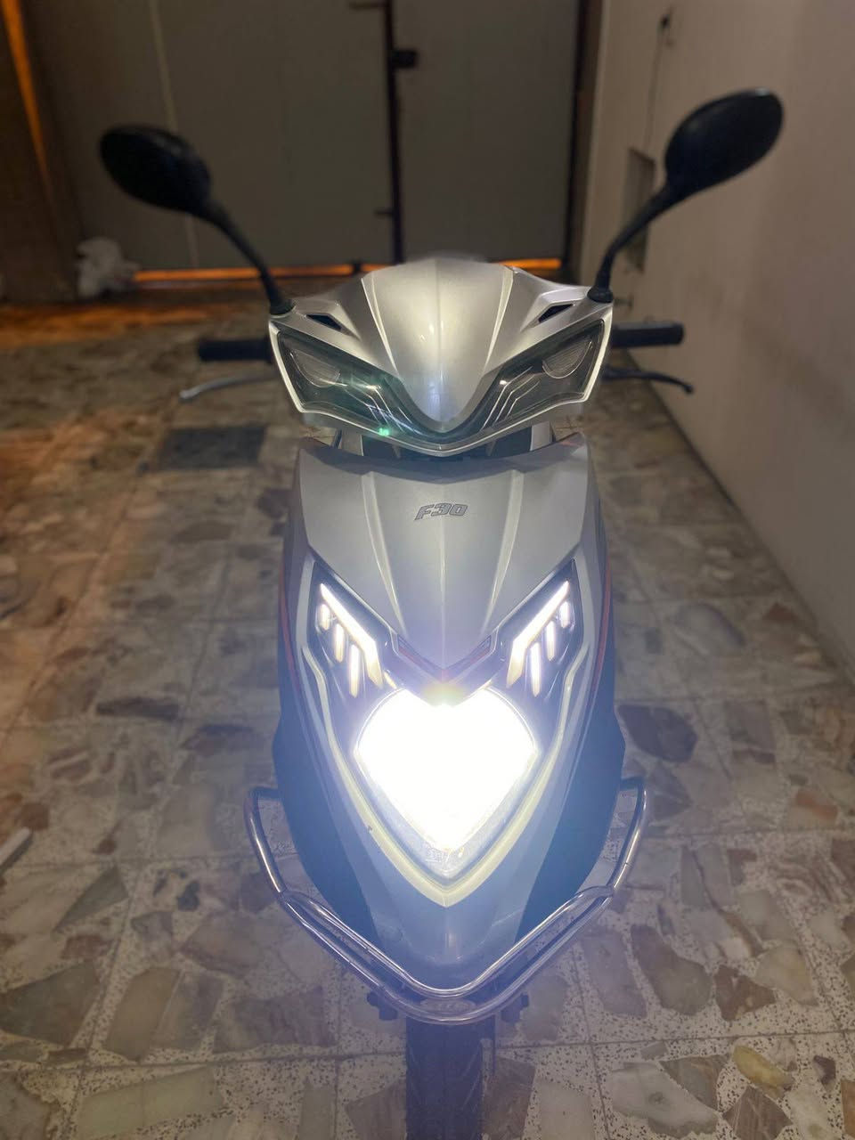 دراجه للبيع اتصال ع رقم مباشر شراي يتصل *********** العنوان نجف
