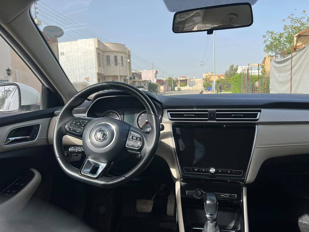 ئێم جی 2024 بێ بۆیاخ 
زەمانی شەریکەی لەگەڵدایە 
تەنها 29 هەزار ڕۆشتووە 
سوکان ڤۆلیۆم 
سەیارەکە زۆر جاهیز 
نمونەی لە جوانی و پاکی 
هیچ کێشەیەکی تێدا نییە 

سعر: لە کۆمێنت داوای بکە ڕاستەوخۆ بۆت دێت 🤖 

گێر و مەکینەی بەشەرت 
هیچ کێشەیەکی تێدا نییە 

ژمارەی خاوەنەکەی 
***********
