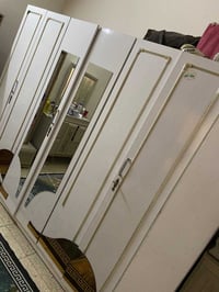 كنتور 6 ابواب نضيف للبيع بغداد حي الجامعه ماعندي توصيل شراي اتصل 07751...