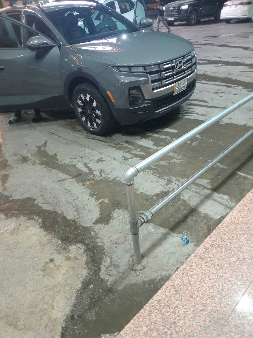 سلام عليكم لبيع سنتا كروز 
موديل ٢٠٢٥ لبيع 
مواصفات بصمه جلد كشن كهرباء ماشيه ١١٠٠٠ ميل شاشه متصله تدفئة كشن بيه مواصفات بعد 
رقم بغداد باسمي حادثه قبق صندوك نفسه مصلحه بدون صبغ فقط دعاميه مصبوغه 
بغداد شارع فلسطين سعره ٢٢٥ ورقه بيه مجال بسيط ***********
