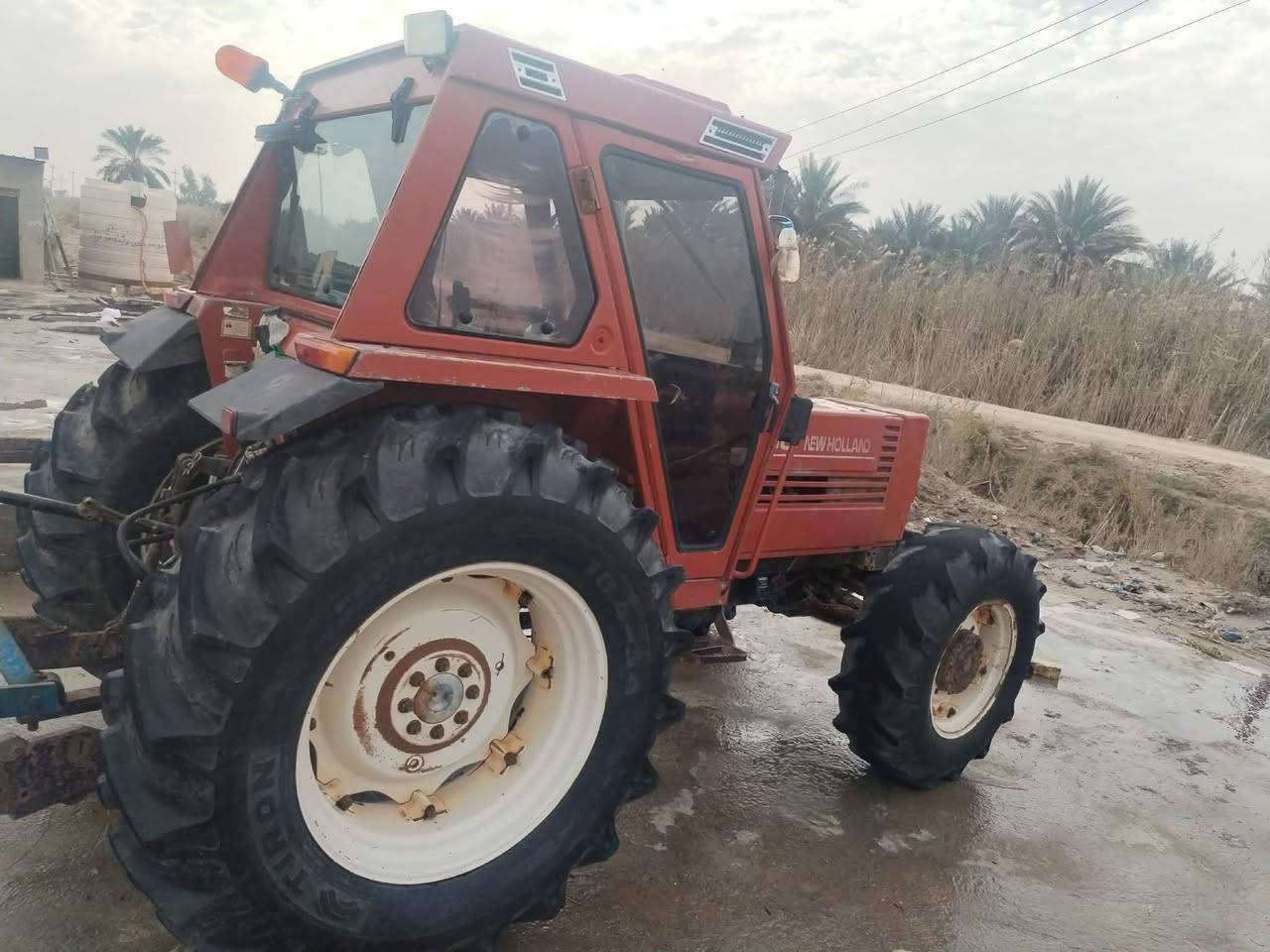 جرار زراعي 110
موديل 2005 اصل 
سنوية 2010  اصولية واسط
مكفولة عامة (گير ،محرك،اكسل) جاهزة للعمل
تكمه عريضه ،الاكسل بارز 
تاير جديد 
تبريد بلادي
معروضة ب٣٥ مليون 
و بيها مجال للشراي و صاحب الخطوة 
افضل من الصورة ،لان دقة التصوير ضعيفة
الديوانية -الحمزة الشرقي

‏‪***********‬‏
