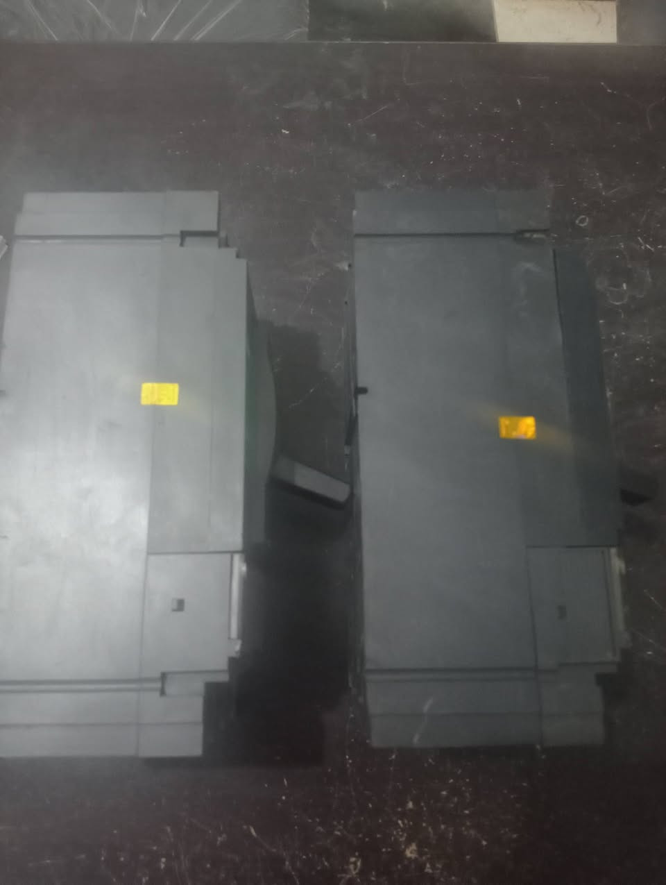 2قواطع شنايدر للبيع واحد 400واحد630


**إذا كنت صاحب هذا الإعلان وتريد حذفه لأي سبب، رجاءا أرسل رسالة إلى الدعم الفني**