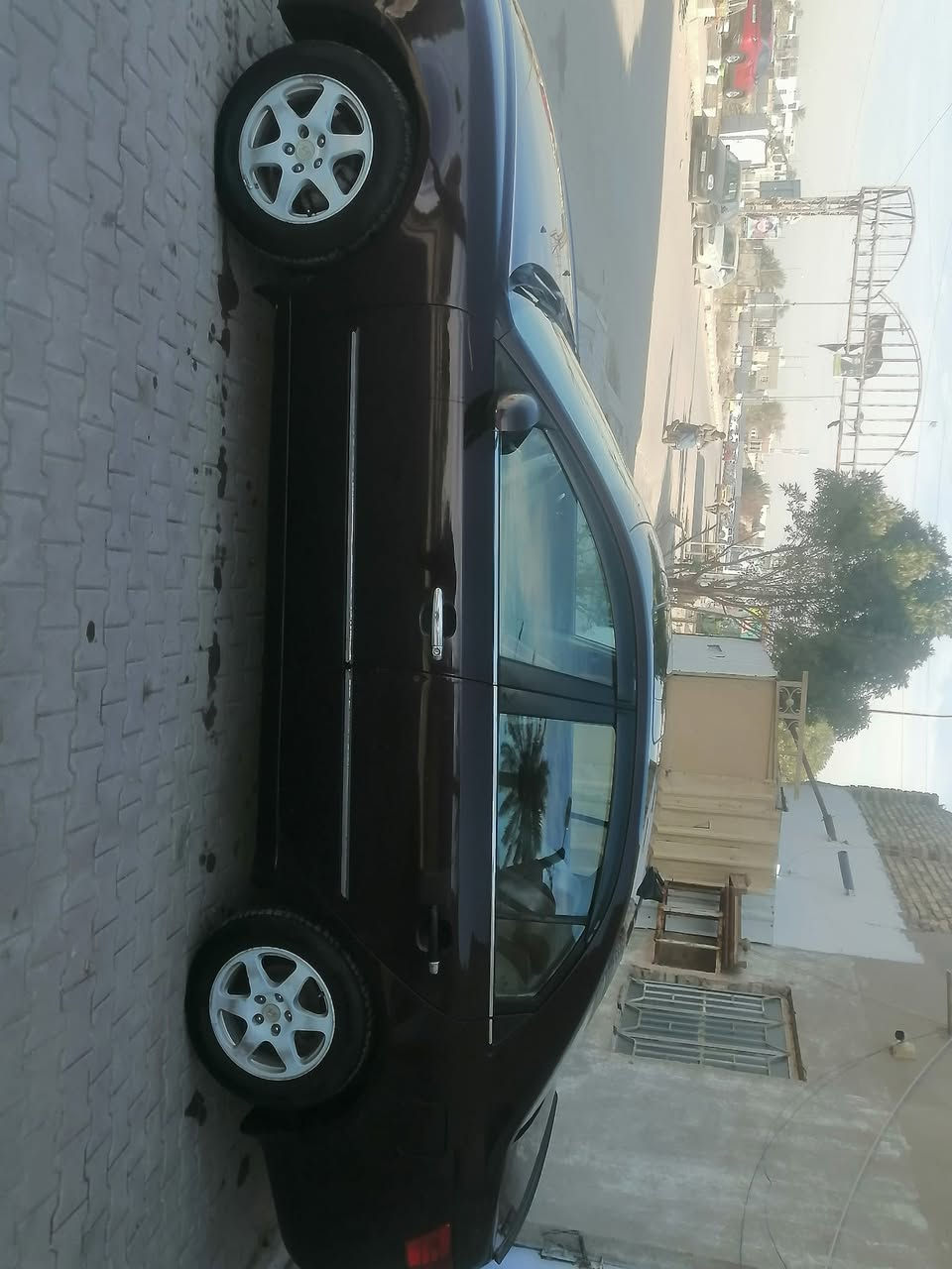 سلام عليكم سوناته موديل 2006 وأرد أمريكي حادث جاملغ امامي بيه صبغ بلا أهلال مكينه وكيرر حداديه جديده مكينه 2400 دوش كامري فتح سنويه ال ٢٨ رقم انكليزي بابل سعر 1000 بيها مجال مكان سياره بديوانيه رقم تلفون ***********
