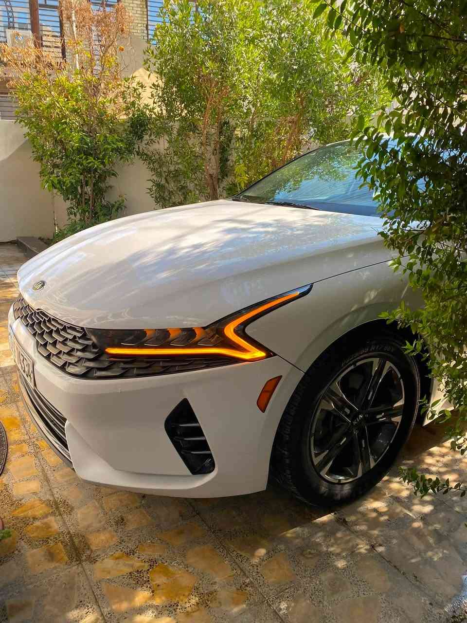 السلام عليكم للبيع K5 موديل 2021 رقم اربيل باسمي محرك 1600 تيربو الحادث جاملغ خلفي وباب فقط  بچم كبس صور الحادث مرفق بالمنشور مكان السيارة بغداد الغدير  السعر 147 تفاصيل اكثر ***********
