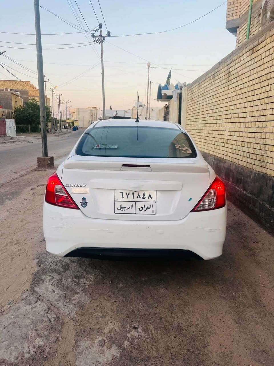 سلام عليكم نيسان سني هندي بيه جمالغ ونص بنيد مصبوغ فقط بعد سيارة كفاله كلشي مابيه نقص جاهزه لخير منضومه مال زنون سنويه تنتهي بشهر 9 سعر سيارة 100 وبيه مجال العنوان موفقية دور نفط رقمي ***********
