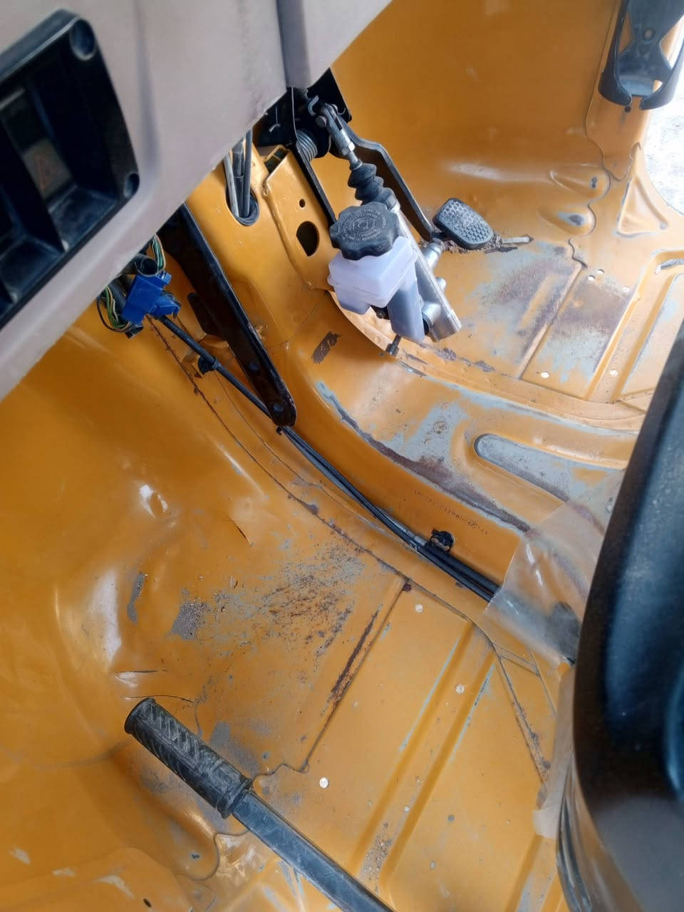 تكتك 21اخت جديدة مابية ضربة ولامعمرة نقص جادر وجاملغ فقط رقمي ***********
