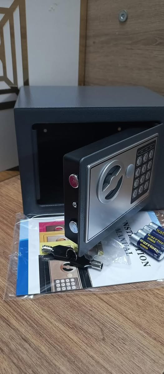 قاصه الكترونيه باسوور ومفتاح حديد اول تم 30 مع توصيل


**إذا كنت صاحب هذا الإعلان وتريد حذفه لأي سبب، رجاءا أرسل رسالة إلى الدعم الفني**