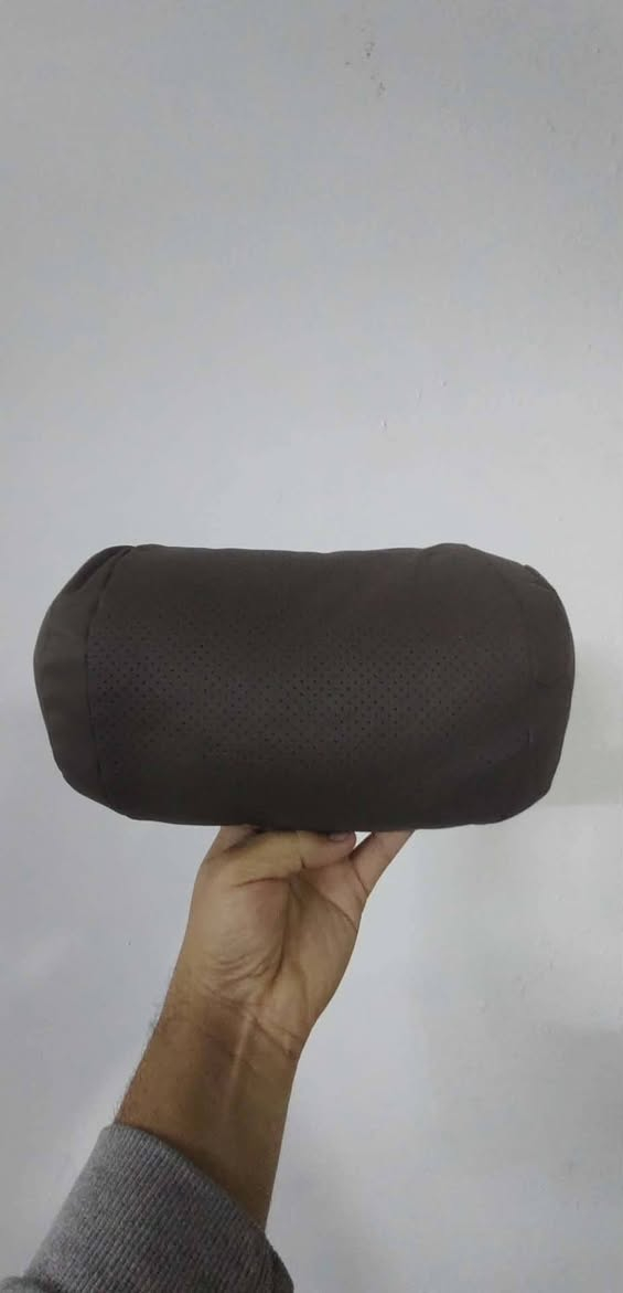 مسند رأس واحد من جلد نابا pu الصناعي للسيارات


**إذا كنت صاحب هذا الإعلان وتريد حذفه لأي سبب، رجاءا أرسل رسالة إلى الدعم الفني**