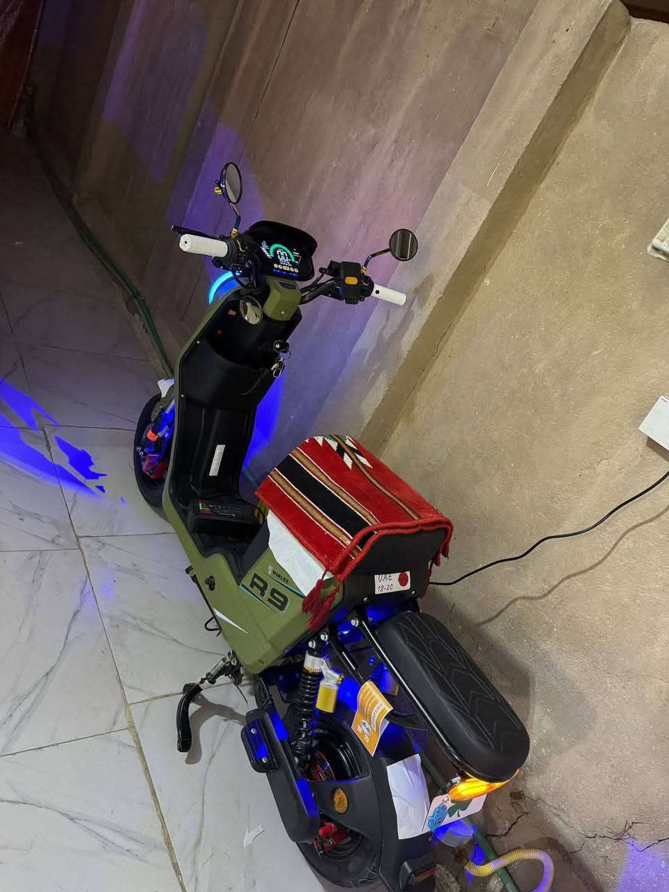 أعادة نشر بسبب الوعود الكاذبه
للاتصال ***********
السلام عليكم، أر تسعه للبيع موديل 2026 استعمال قليل أقل الشهر 

نضافة فول واحد ع واحد 
مرتبة گبل للشارع معايزة برغي 
المكان نجف حي السلام 4 شوارع
