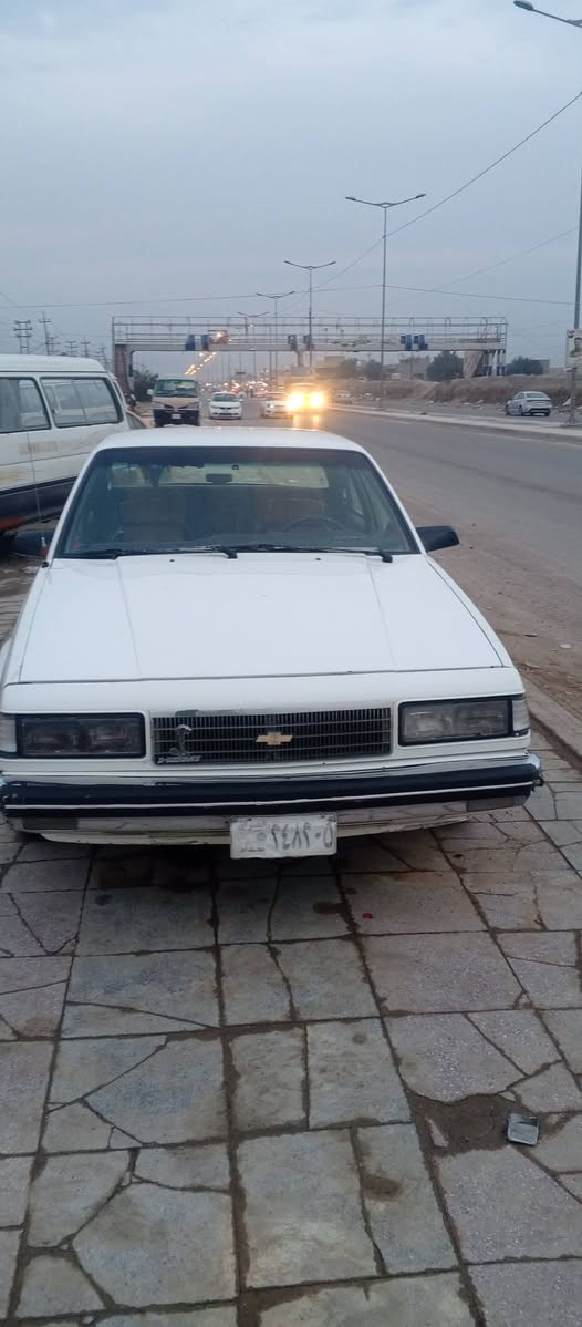 السلام عليكم سلبرتي موديل 1989 كير ومكينه وتخم تاير جديد صدر جديد تحويل مباشر السعر 35 وبيهه مجال العنوان فلكه بسمايه أو مراوس حسب القناعه ررقم الهاتف ***********
