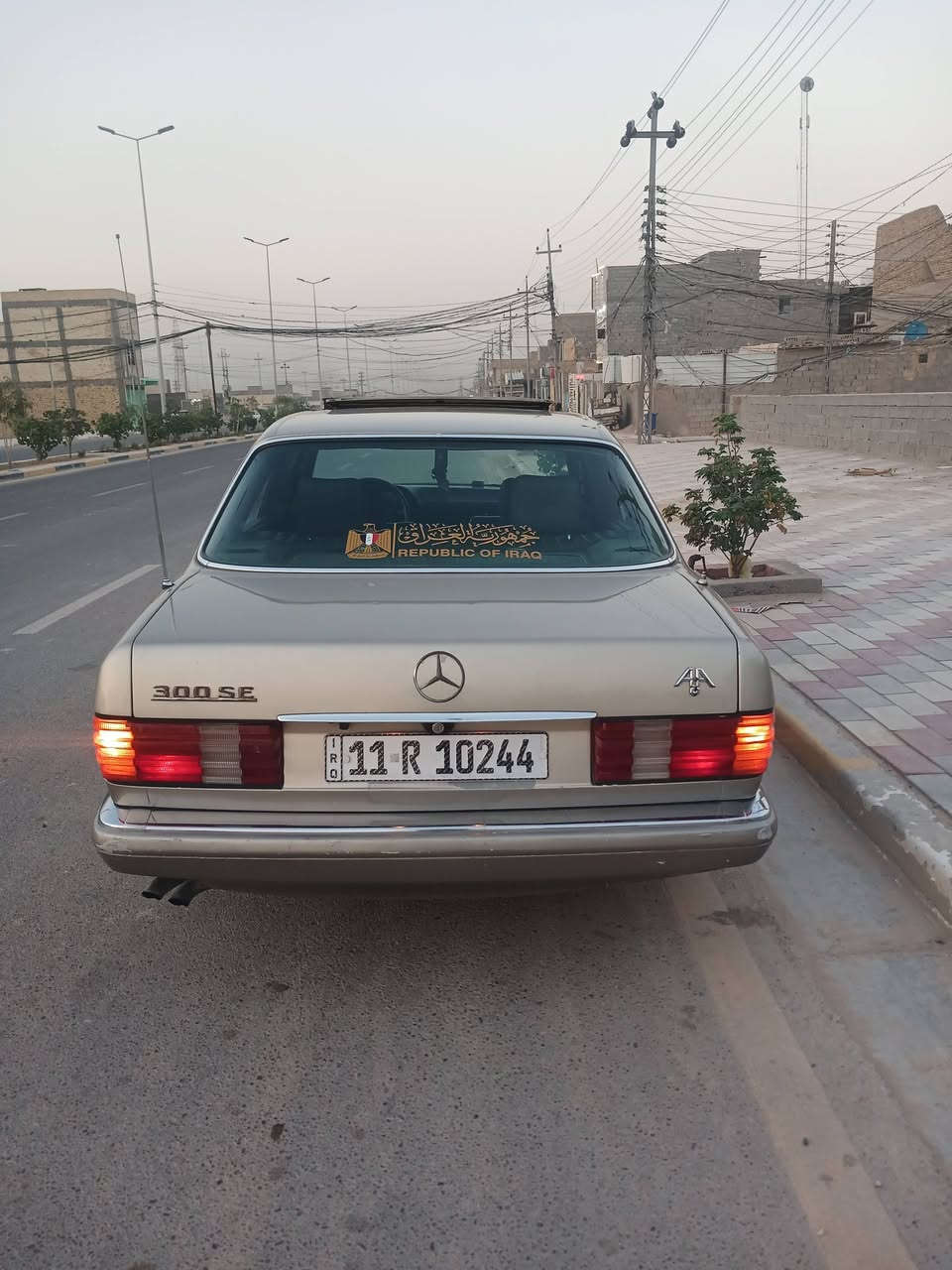 السلام عليكم مارسيدس جانبو٣٠٠  موديل ١٩٨٧ رقم بغداد انكليزي مكينه ٣٠٠عنكبوت مكينه وكير جاهزات تبريد شغال تخم تاير حداديه كهربائيات جاهزه مكان السياره كربلاء السعر ٥٨ وبيها مجال
***********
السلام عليكم مارسيدس جانبو٣٠٠  موديل ١٩٨٧ رقم بغداد انكليزي مكينه ٣٠٠عنكبوت مكينه وكير جاهزات تبريد شغال تخم تاير حداديه كهربائيات جاهزه مكان السياره كربلاء السعر ٥٨ وبيها مجال
