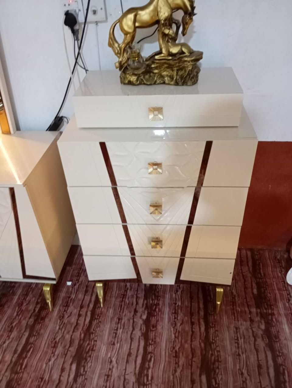 السلام عليكم قرفه نضيفه منصوبه 5اشهر للبيع الشراي يتواصل ع*********** مكاني بصره
