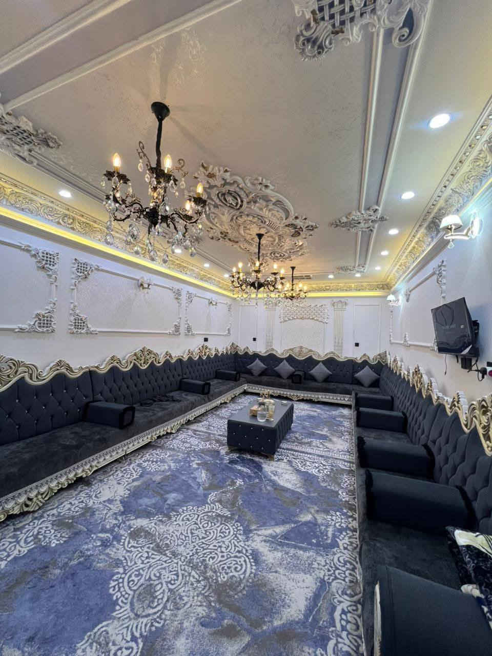 #عروض_مكتب_دعاء_الخير_للعقار 

دار للبيع 

حي الملايين الأولى

قرب شركه الاخشاب

المساحة 204م واجهة 10 م

ط1)) غرفتين نوم واستقبال وصاله ومطبخ وصحيات

ط2)) صاله و4 غرف نوم وصحيات

بناء حديث بناء فول مواصفات

سند زراعي بستان ملك صرف 

خدمات كامله ماء كهرباء تبليط شارع 14 متر

للاستفسار أكثر اتصل على الأرقام او 

 مراجعة مكتب الكائن في حي العربي قبل تقاطع العريان او الاتصال على الارقام الاتية

***********
***********
