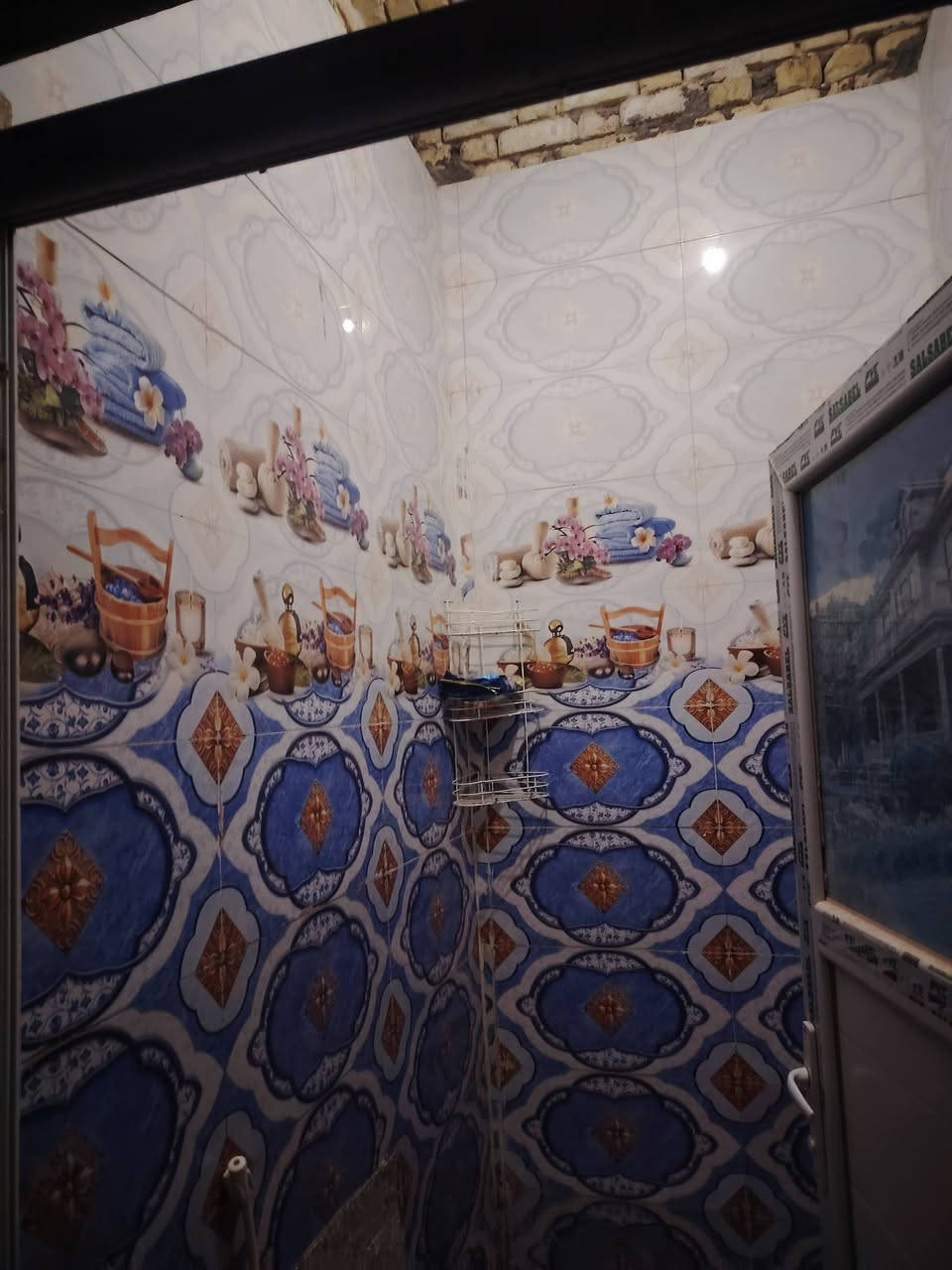 بيت زراعي مقابيل حي الشرطة
مساحة البيت ٢٠٠ متر

يتكون من غرفتين وصاله ومطبخ وبراني وصحيات خارجية وداخليه

مسجل استمارة بالبلدية

رباطات فوك وجوه

واصله كافة الخدمات تبليط مجاري مقرنص كهرباء ماي

للاستفسار مراجعة #مكتب_الرّشد_للعقار

شارع الاندلس مجاور مطبعة الطائي

او الاتصال على الرقم

موبايل ***********

واتساب اتصال

@الجميع
