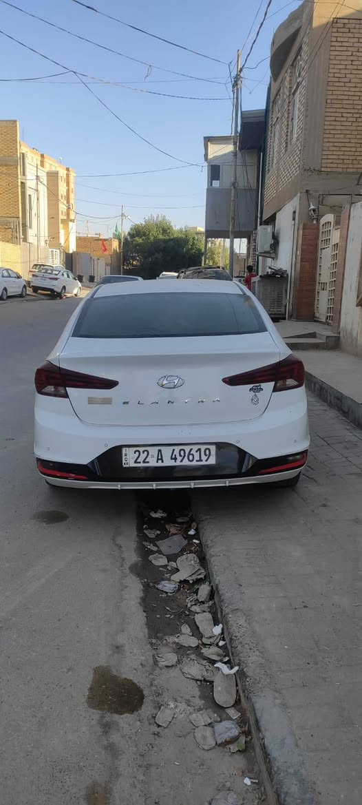 السلام عليكم
النترا خليجي 

موديل 20

سياره فول موصفات 

مكفولة من كشي 

رقم ربيل 

عنوان نجف 

سعر 155وبيه مجال

***********
