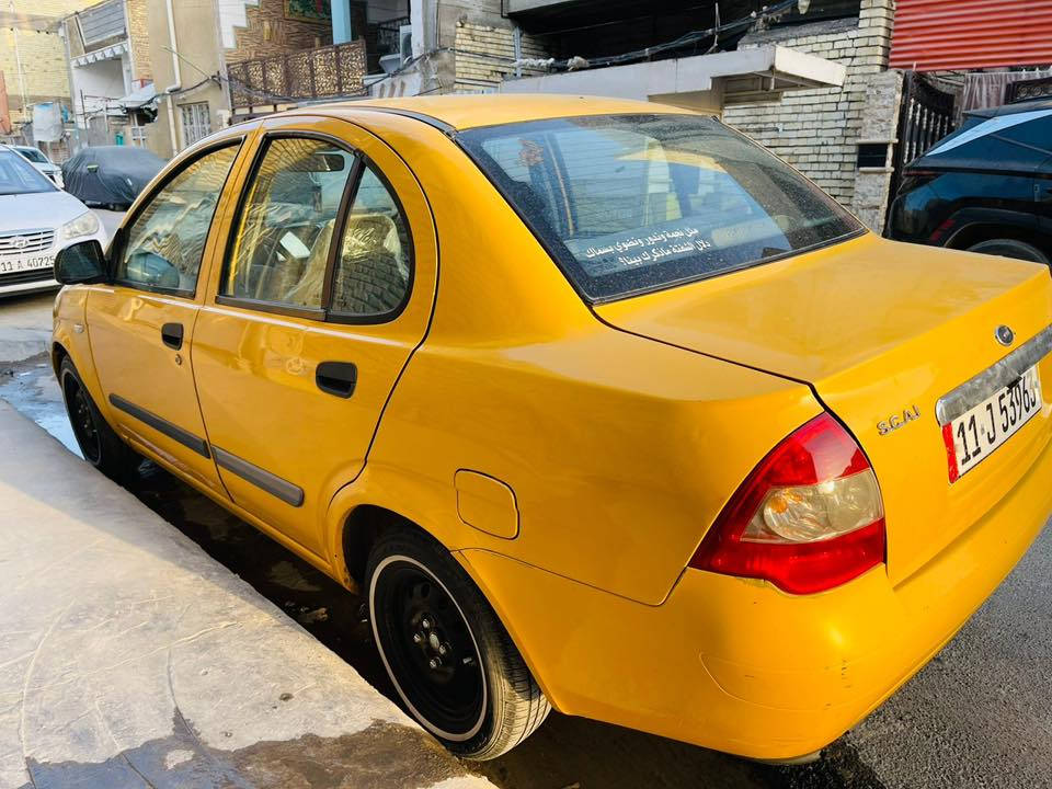 السلام عليكم 
سياره طيبه موديل 2016
السياره مكفوله من حادث  
مال جناي واضحه نضافتها بصور 
السياره مكينه و كير جديدات خير من لله 
اضافه الى كامره خلفيه + دوشمه داخليه 
تبريد منضومه كامله جديده ثلج+ تدفئه  
حداديه جديده تخم تاير رقم انكليزي جديد 
عنوان بغداد الشعلة 
السعر 42 وبي مجال بسيط 
الاستفسار الرقم /***********
