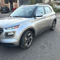 هواندي  ڤينو موديل 23 فول الحادث والسونار كله موجود واضح كدامكم  موصفا...