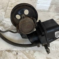 من رخصة الادمن عندي أدوات بلايزر للبيع  1- زوج افلانجات خلفية شركة اصل...