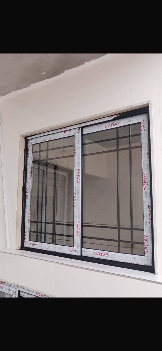 عرض خاص لي اصحاب المنازل سعر المتر التركي سراي معه مانع ذباب و جام سته ملم مقطع 7.5 64دولار
مقطع 9.5 70دولار 
سعر المتر التركي سراي مفصلي معه جام سته ملم 47دولار
ابواب نورمال 130دولار بله جام 
ابواب يطالي بله جام 190دولار 
للتواصل ***********متوفر وتساب
