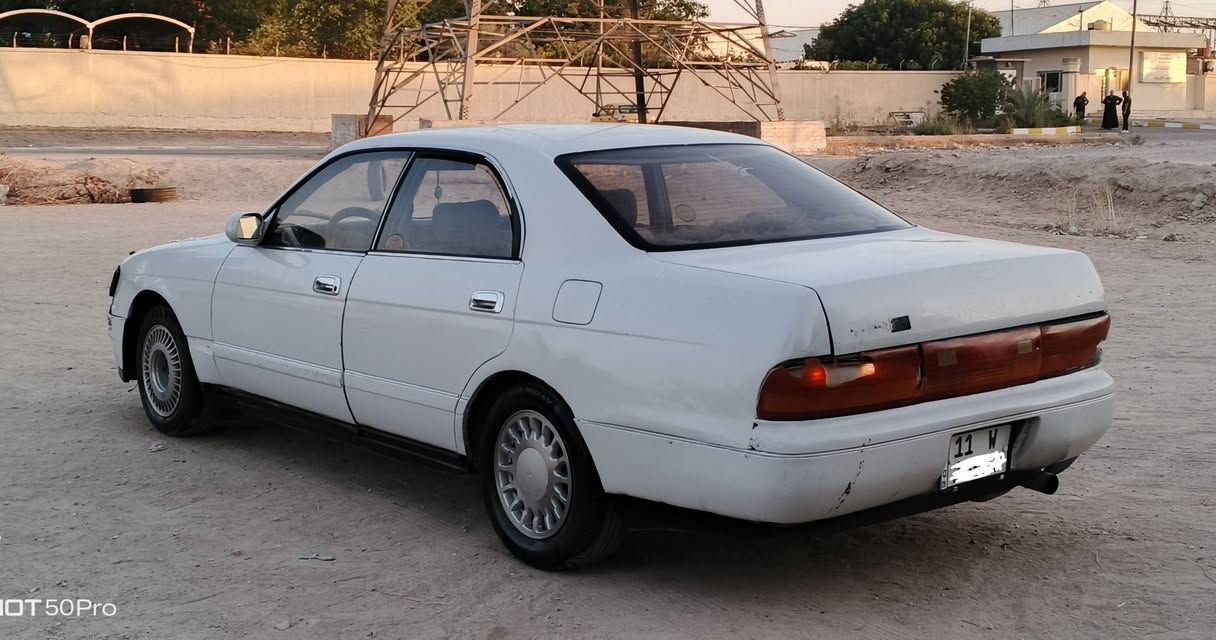 السعر ﴿38﴾ وبيها مجال بسيط،
للاتصال ((***********)) 

بطه موديل (1992) رقم (بغداد أنگليزي) 

مكينه وكير ((كفاله)) حداديه فوك النص، 

السياره كفالة من الگص ونقل جثة،، 

تخم تاير جديد كهربائيات كلها شغالة، 

((تبريد ثلج)) 

تحويل مباشرر ((سنوية لل2030)) 

مكان السيارة #نجف

ملاحضه اخوان ((مكلف بالنشرر))
