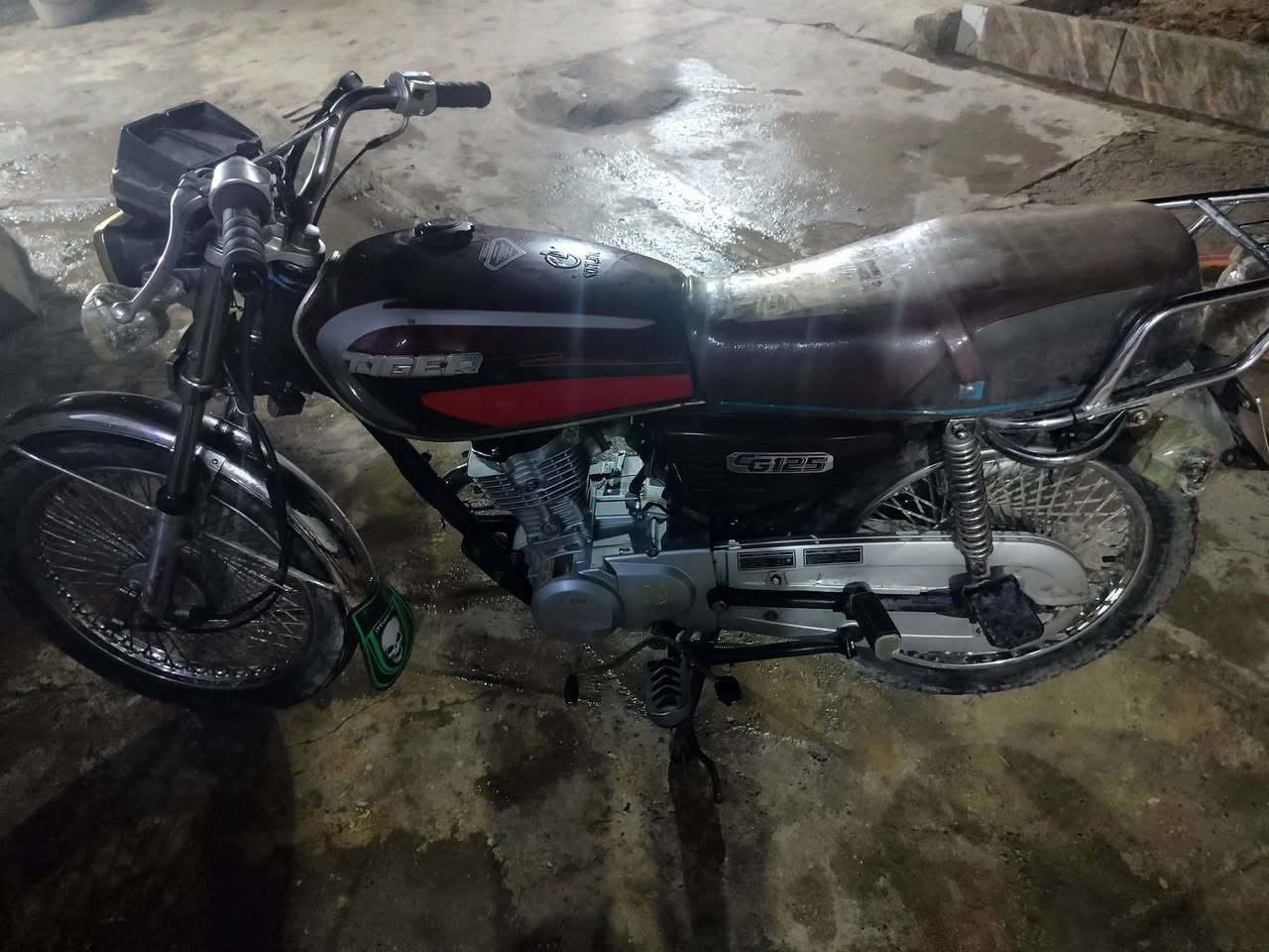 دراجه وضع شركه ما مدل بي كل شي شرط منافيس موجود موديل 19 محرك نار العنوان جوجل جلي *********** سوجات شركه وصل مال شركه بيع شره سعر 675
