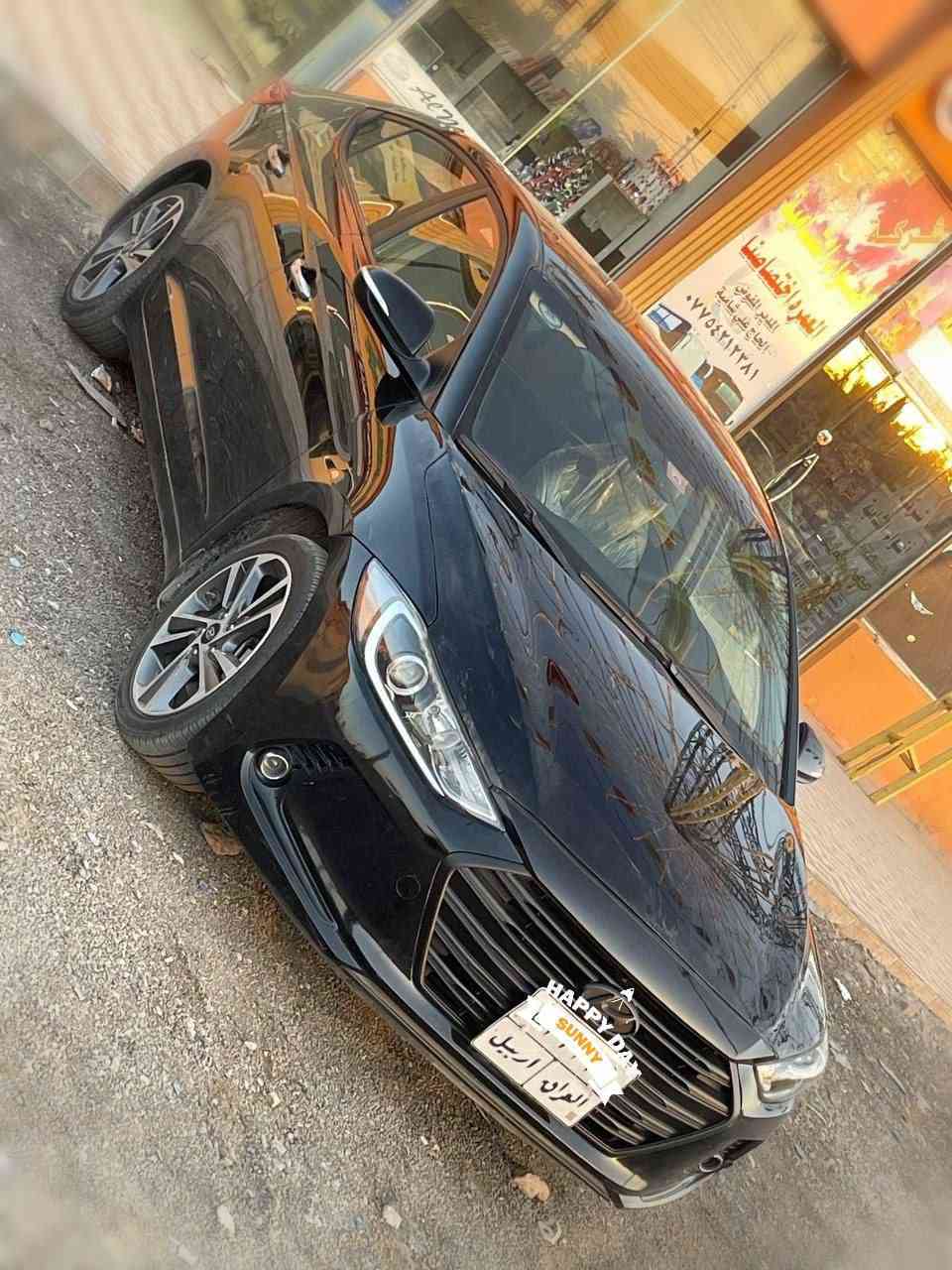 النتره ١٧
السياره نضيفه ودواخل كله جديد 
السياره ضربته بل بنيد موجوده بل صوره
مستعجل على بيعه بسبب الدين 
التبريد مو شغال ما اعرف شنو نقصه
رايده ب130 وبيه مجال حك الجيه والمداور عليه 
والتبريد عليه هم مالاتي مو شراي لا تكسر بل سعر 
***********
