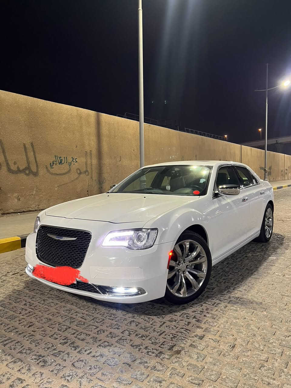 السلام عليكم 
للبيع اوبامه موديل 2016
كلين تايتل  
كفاله من ضربه ومن فتح ومن صبغ
فقط الموضح بالصوره بارد وبيهه بيديار والباقي كله كفاله 
مواصفات محرك 3600
فتحه بنوراما
شاشه كبيره 
كامره خلفيه
كشنات جلد 
داخل اسود
كشنات كهرباء تدفئه
عداد 260
ويل 20
ماشيه 152
وتشغيل عن بعد
وباقي المواصفات المعروفه 
رقم دهوك السنويه ال30
مكاني بصره 
مارد ع فيس رجائن لحد يراسل 
رقم التلفون ***********
