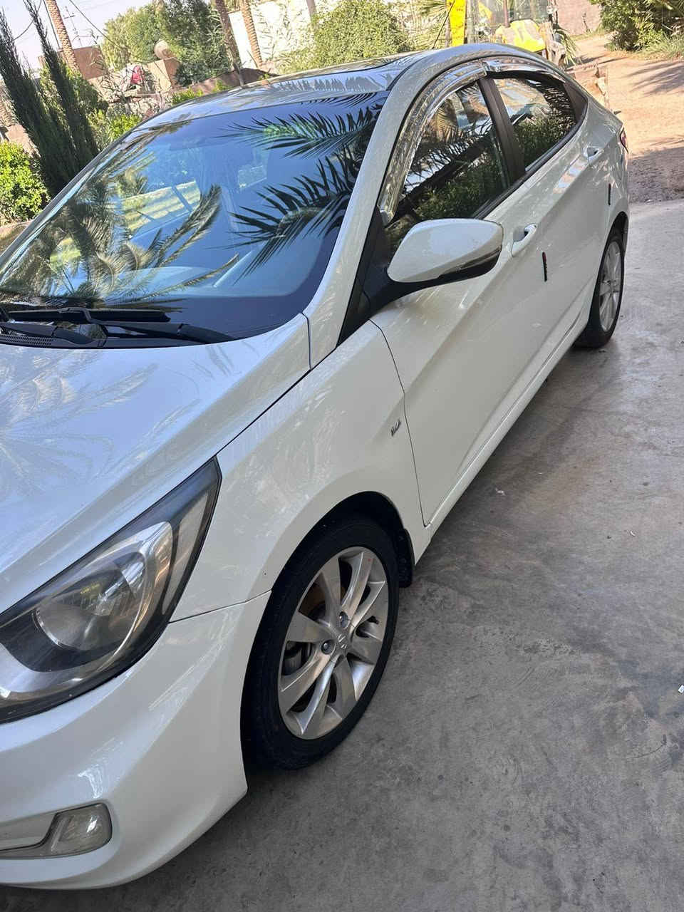 سلام عليكم
اكسنت ١٢ فول فتحه كامره تحكم ستيرن سياره مكفوله  كير محرك مكفول ماشيه ١٤٠ الف سياره بأسمي مكاني كربلاء 
***********
***********
