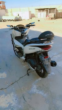 العنوان مدينه الصدر السعر 12//‏‪07853632370‬‏