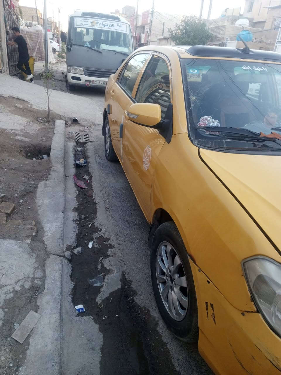 السلام عليكم بيوايدي جي 3 محرك كورله 1800نحله محرك وكير مكفول رايدهه 40رقم ***********
