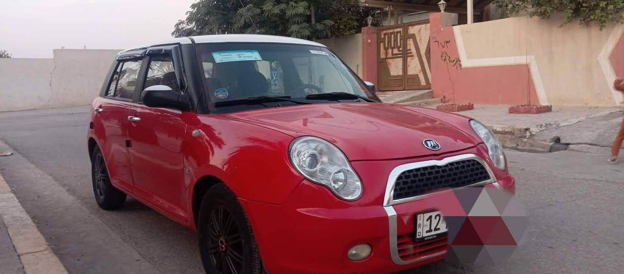 ليفان 320 2012 بدون صبغ
مكينه وكير شرط هزه وسنويه ورقم جديد 
كوبون بانزين موجود شرط التحويل 
السعر (58) الرقم ***********
***********
