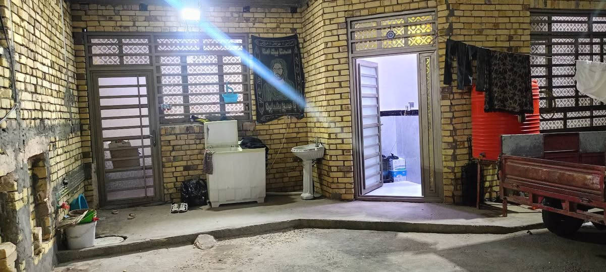 دار للبيع زراعي سند 25 المساحة 250 العنوان حي القصور للاستفسار الاتصال على رقم  ***********
